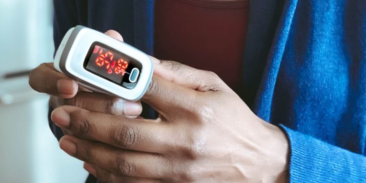 دستگاه پالس اکسیمتر