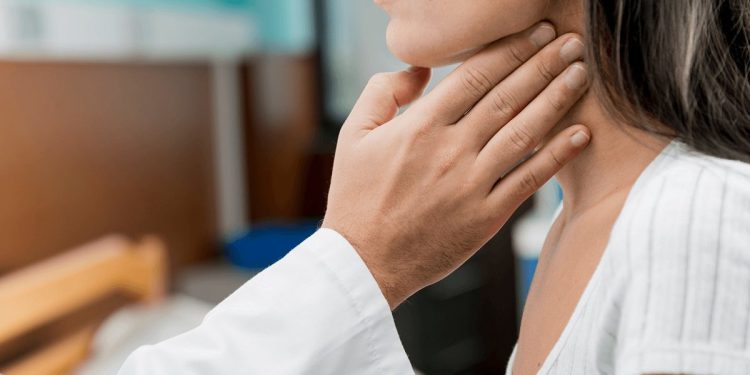 آیا سرطان غدد لنفاوی گردن کشنده است؟ 1 سرطان غدد لنفاوی گردن