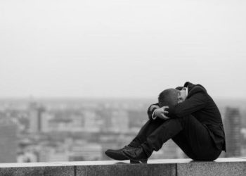 افزایش عجیب آمار خودکشی در نوجوانان