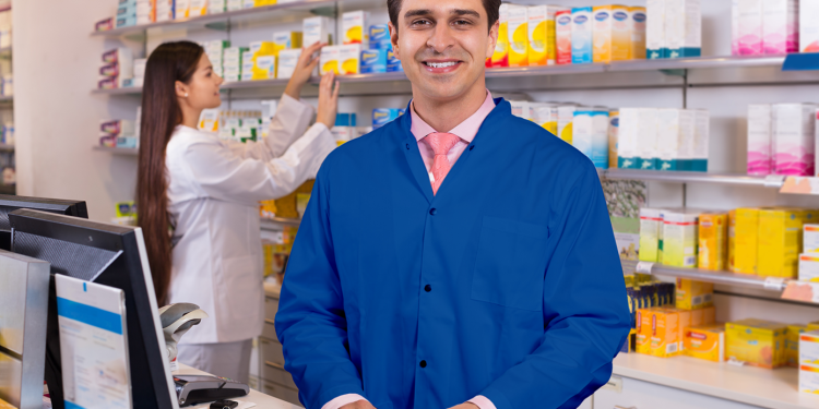 یک قدم تا شروع کار در داروخانه! 1 دوره آموزش تکنسین داروخانه