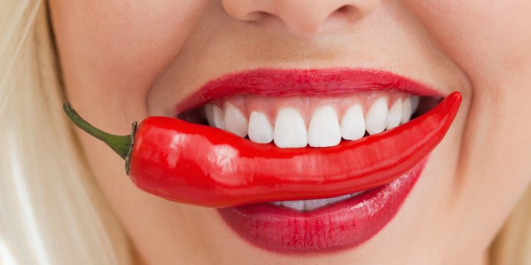 بلیچینگ دندان چقدر دوام دارد؟ 1 بلیچینگ دندان چقدر دوام دارد؟