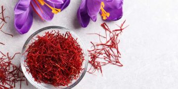 عطر طبیعی زعفران